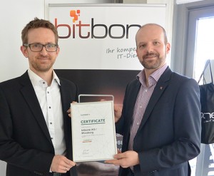 Übergabe des Kaspersky Gold Partner Zertifikates an die bitbone AG.